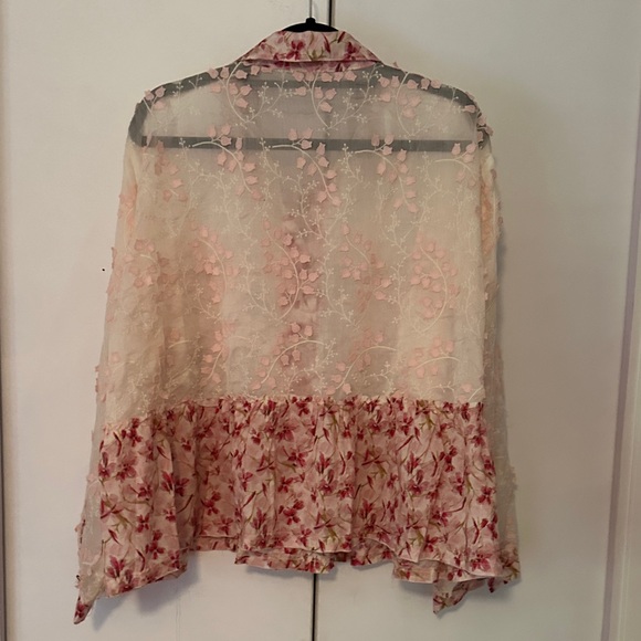 POL Floral Appliqué Sheer Button Down Top - Picture 5 of 5
